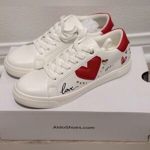 Aldo sneaker